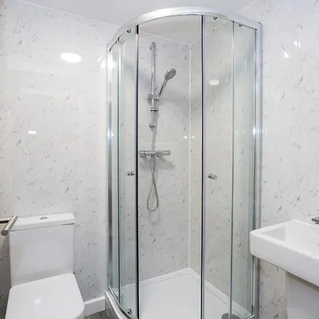Cosy & Modern 1 Bed Апартаменты Лидс