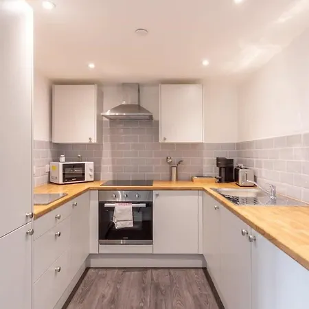 아파트 Cosy & Modern 1 Bed *