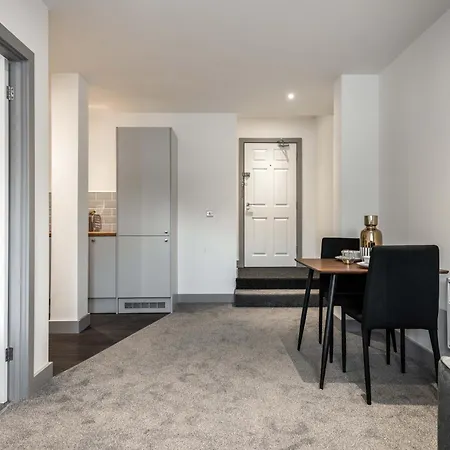 Cosy & Modern 1 Bed Apartment