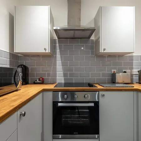 Apartment Cosy & Modern 1 Bed Leeds (West Yorkshire)
