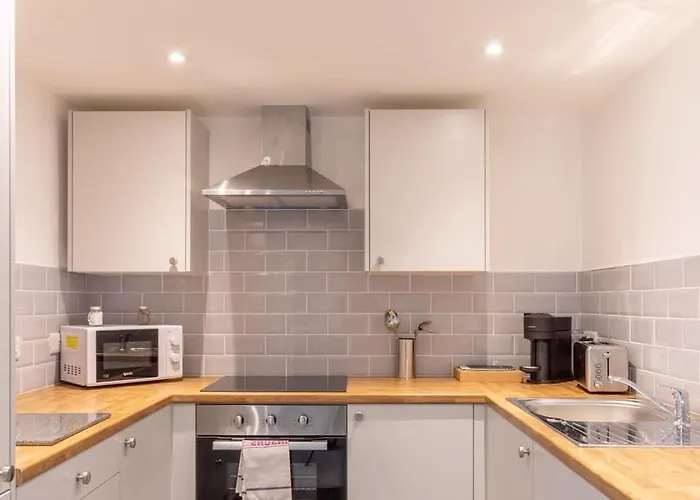 Cosy & Modern 1 Bed * Leeds (West Yorkshire)