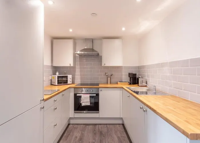 Apartamento Cosy & Modern 1 Bed *